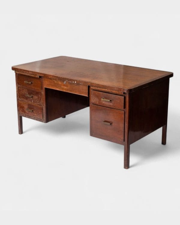 Escritorio de madera