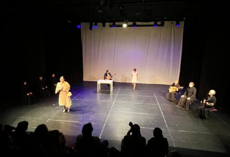 Obra en escenario