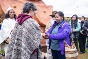 La alcaldesa mayor de Bogotá, Claudia López, presenta la primera fase del Parque Arqueológico y del Patrimonio Cultural de Usme