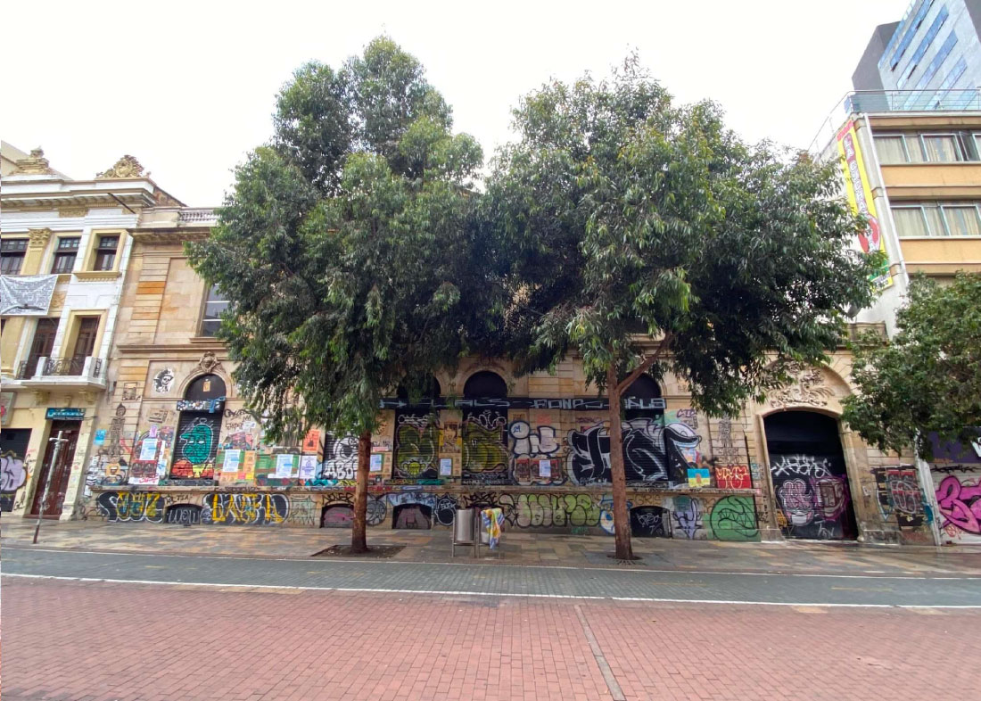 Fachada GALERIA ARTESANAL antes de ser intervenida