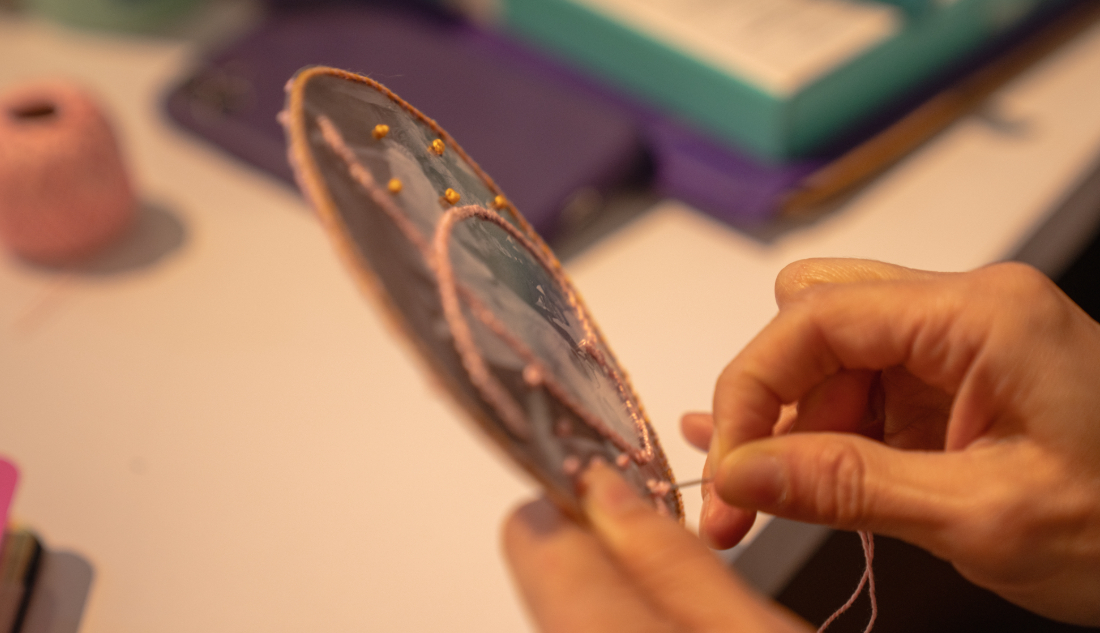 Taller de memorias y bordado colectivo