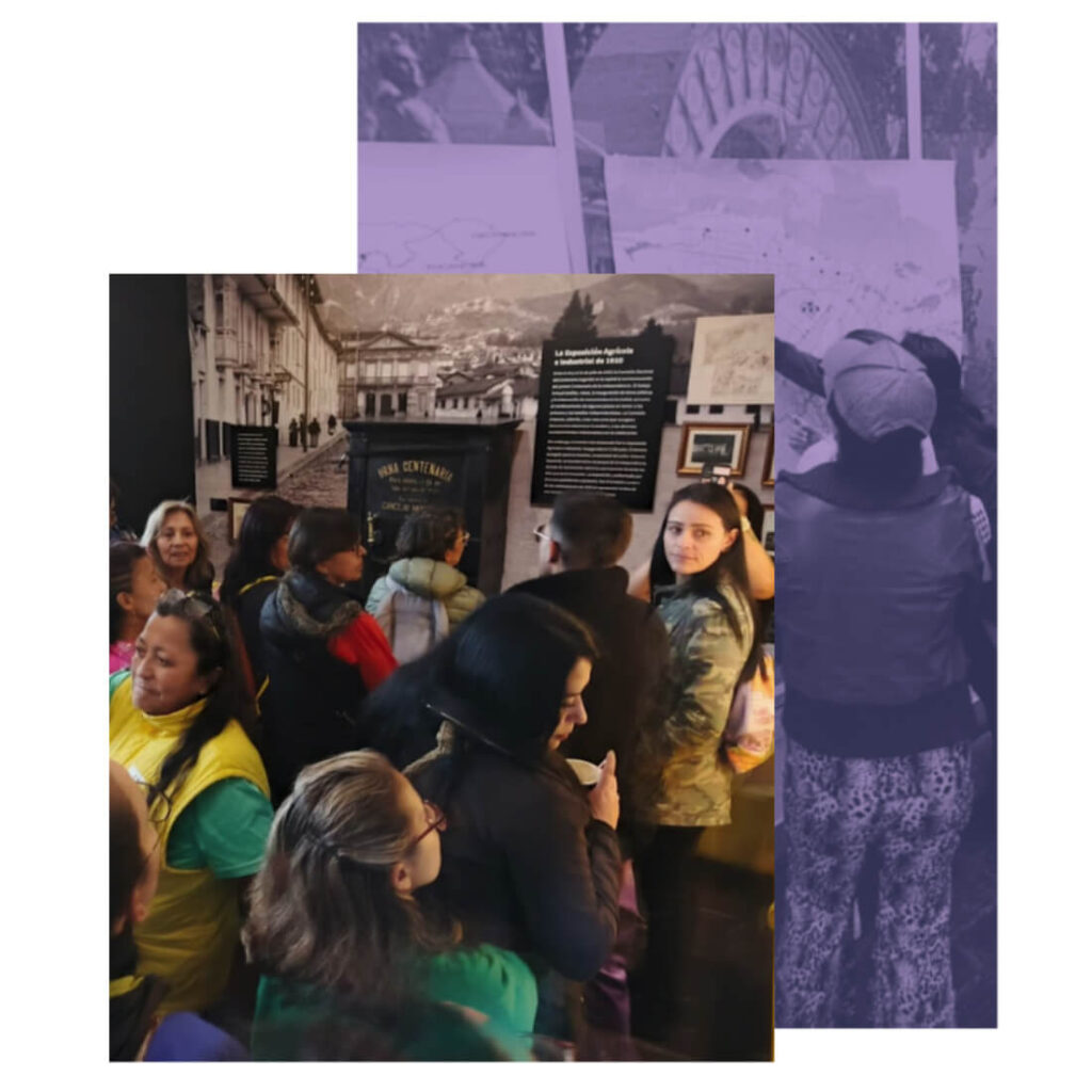 Grupo de personas asistentes a la exposición de bici en el museo de bogotá