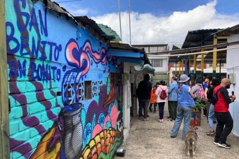 Niños, niñas y jóvenes salvaguardan los saberes y tradiciones de la Plaza Distrital de Mercado San Benito, en Tunjuelito