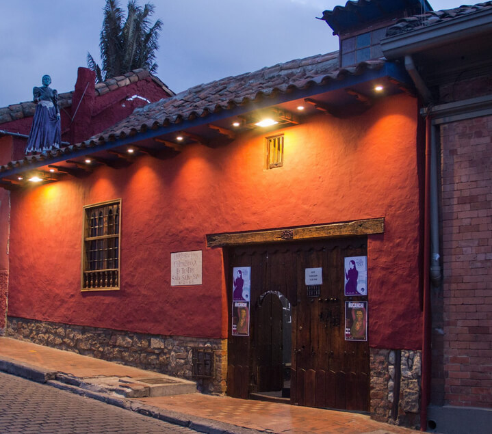 Fachada de la Corporación Colombiana de Teatro Sala Seki Sano