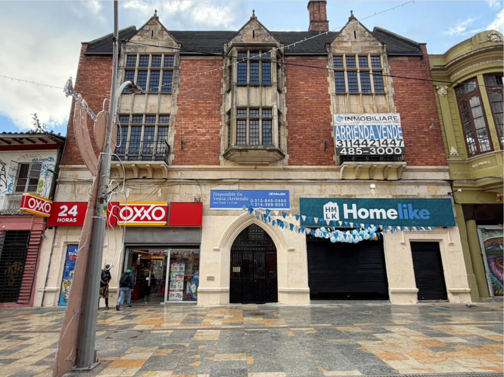 Fachada2-desp fachada de la Kr 7 22 80 después de se intervenida