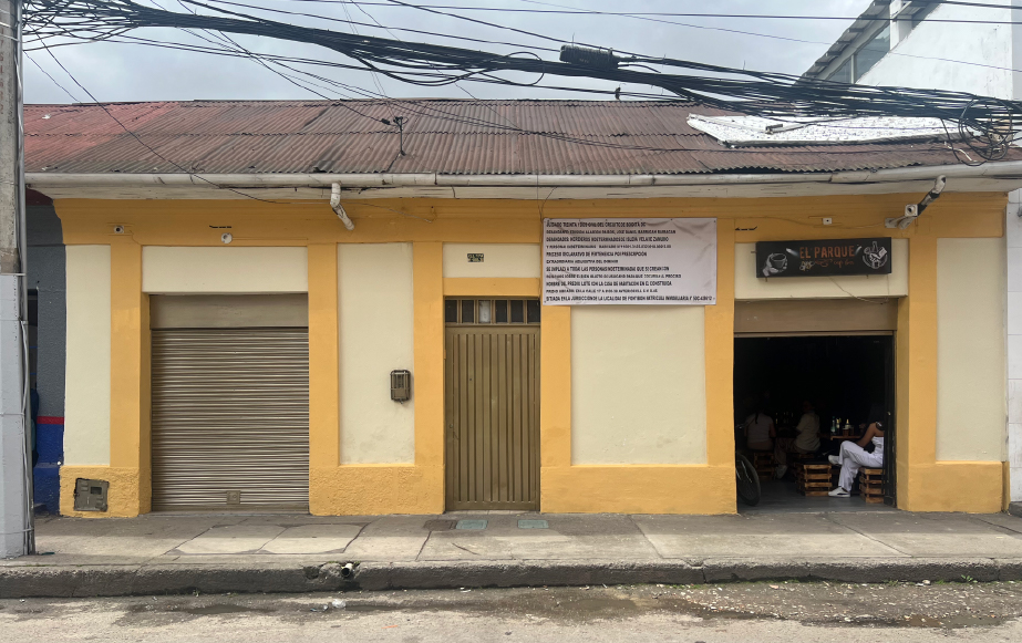 Fachada de casa en fontibón después de ser intervenida
