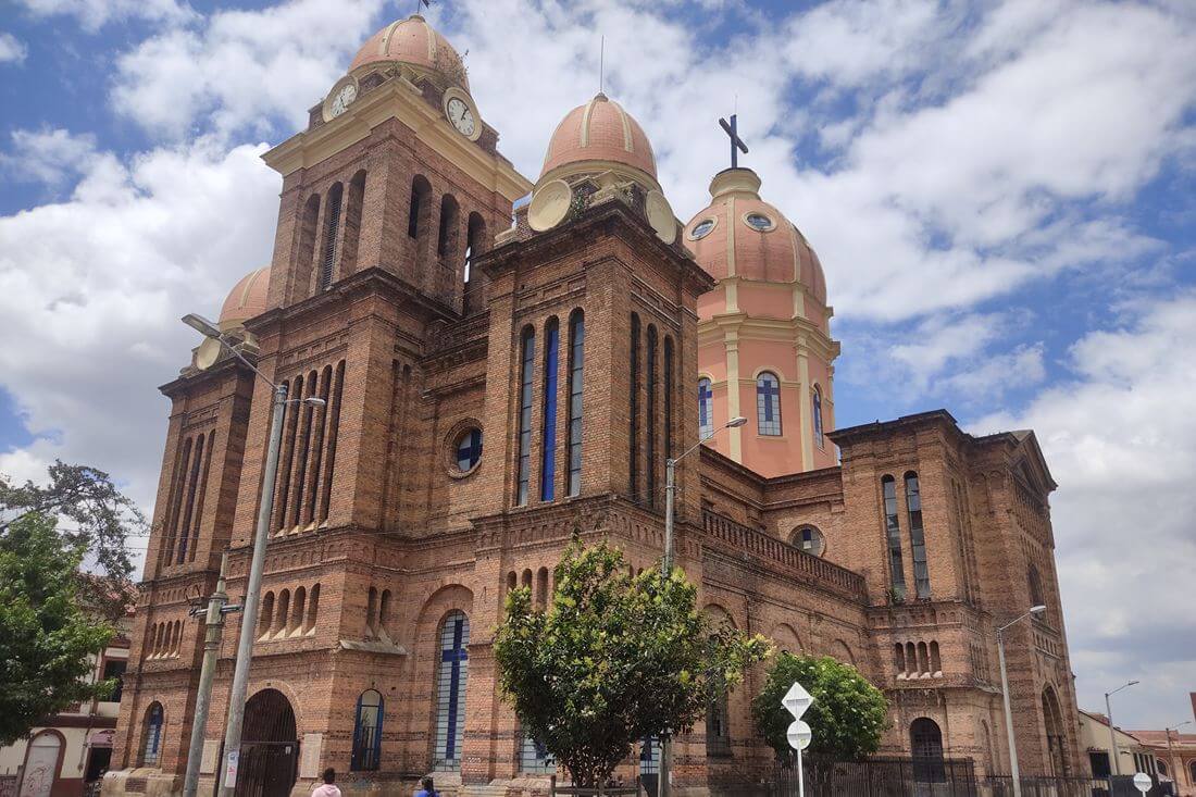 En el Mes del Patrimonio, el IDPC inicia la intervención de las fachadas de la Iglesia Nuestra Señora del Carmen de Las Cruces